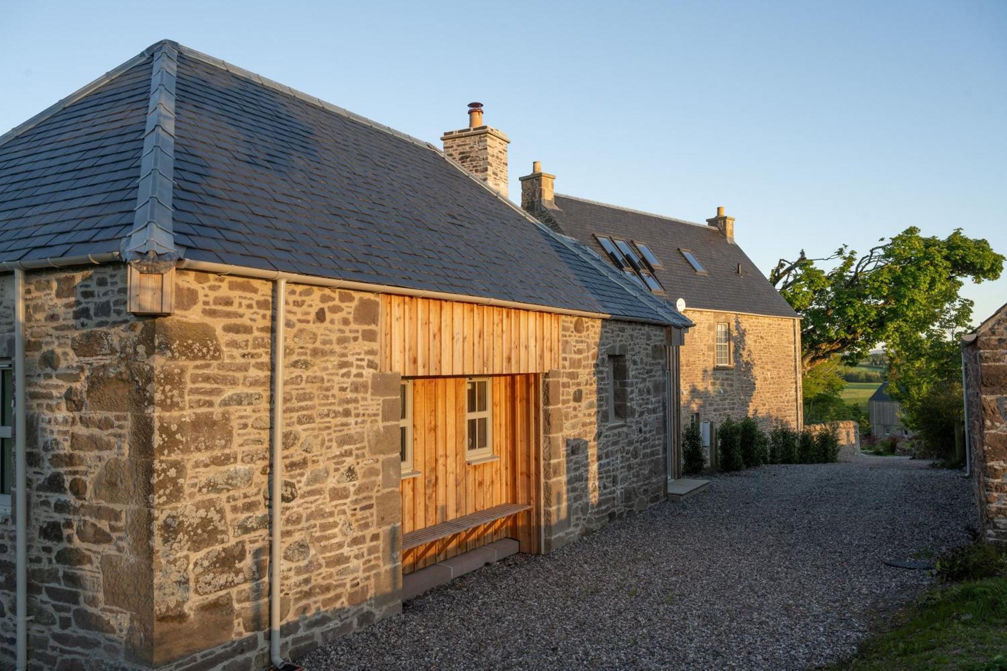 Milton Farm Villa Buchanty Exterior photo